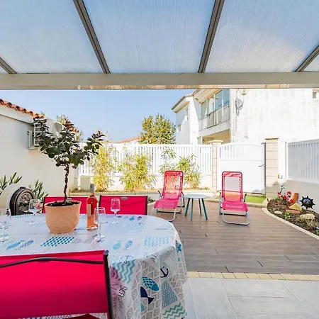 Tatil Evi Moderne Et Coloree A